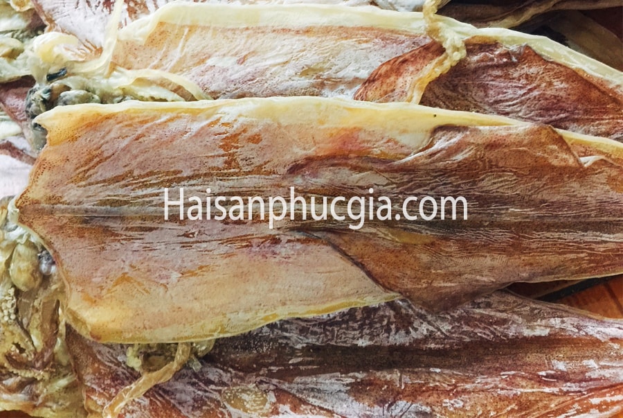 Hỏi giá mực khô loại 1 là bao nhiêu?